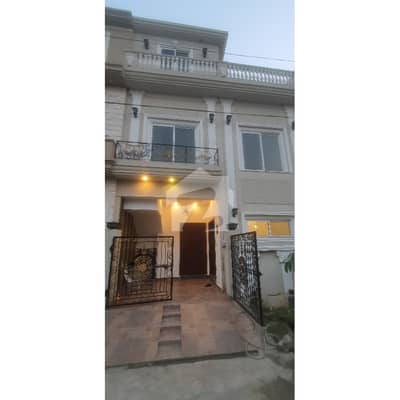 فارمانئیٹس ہاؤسنگ سکیم لاہور میں 3 کمروں کا 3 مرلہ مکان 1.5 کروڑ میں برائے فروخت۔ فارمانئیٹس ہاؤسنگ سکیم لاہور میں 3 کمروں کا 3 مرلہ مکان 1.5 کروڑ میں برائے فروخت۔