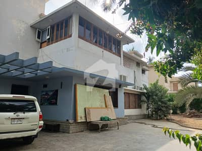 BUNGALOW FOR SALE LALAZAR SOCIETY* 1500 Sq. Yards