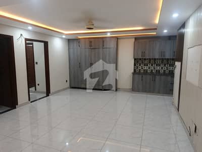 Prime Location 917 Square Feet Flat In Bahria Enclave For sale At Good Location
