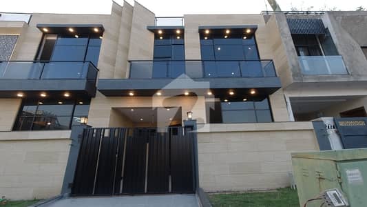 A 5.6 Marla House In Islamabad Is On The Market For Sale