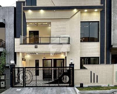 House Of 1800 Square Feet Is Available For Sale In MPCHS - Block C1, Islamabad House Of 1800 Square Feet Is Available For Sale In MPCHS - Block C1, Islamabad