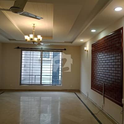 1 kanal Brand New condition upper portion for rent in D12 near to KFC & margala avenue interesting D12