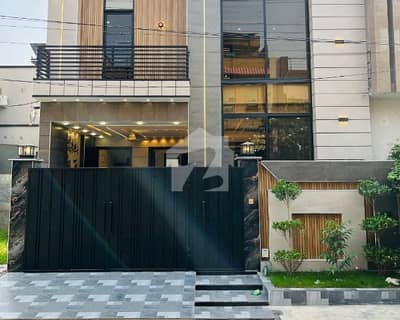 Affordable House Available For sale In Al Rehman Garden