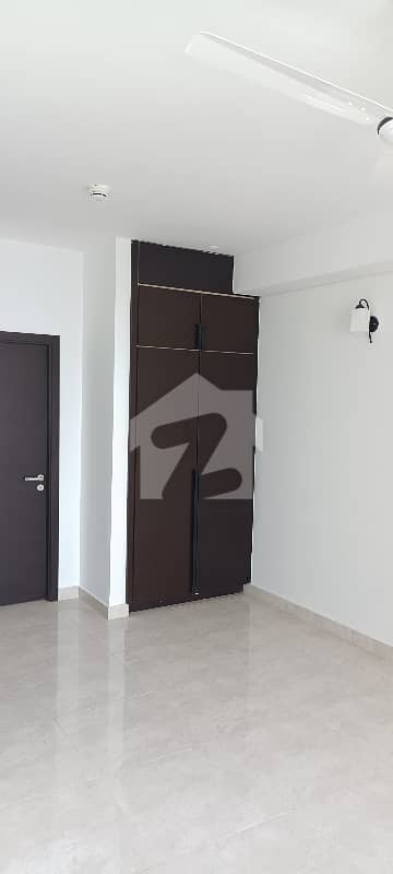 2 Bed Full Sea Facing Flat Is Available For Sale