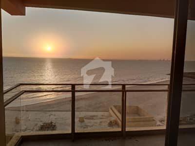 Chance Deal 1 Bedroom Sea Facing Higher Floor Is Available Flat For Sale