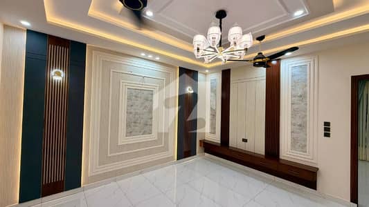 Good Location House For rent Is Readily Available In Prime Location Of Wapda Town