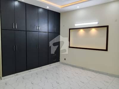 1 Kanal Upper Portion For Rent in Lda Avenue One one block F