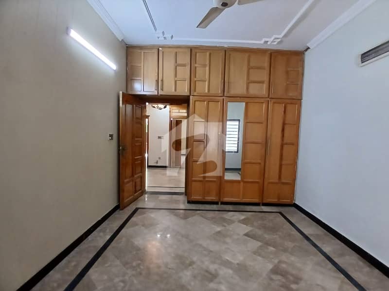 7 Marla Full House Prime Location For Rent In G-13 7 Marla Full House Prime Location For Rent In G-13