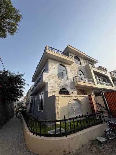 25x40 Brand New street Corner House For Sale in G-13
