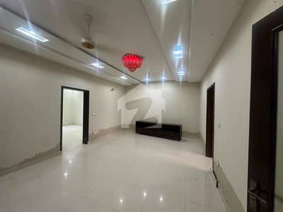 10 Marla House For Sale In Gulbahar Block | 5 Bedrooms | Demand 3.45 Crore