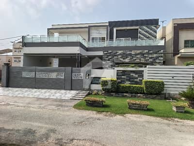 20 Marla House Available For Sale In Wapda Town Multan