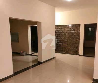 1 Kanal House Ideally Situated In Askari 11 - Sector B