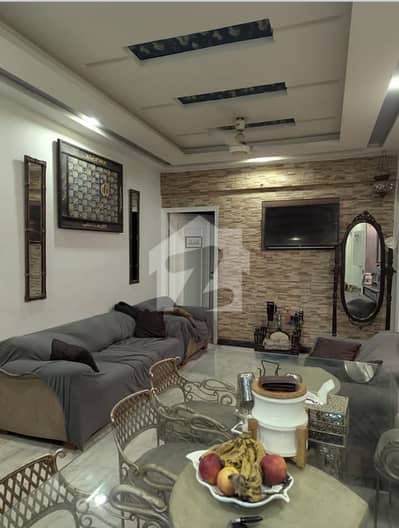 Pechs block 3 Ground floor near Mehfil Murtaza 4 Bed Drawing Dining Separate American Kitchen Separate entrance price is negotiable