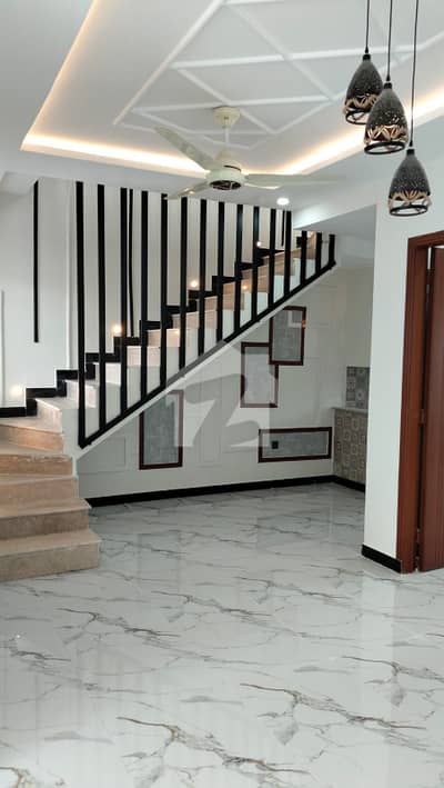5 Marla House for Sale in FMC Islamabad 5 Bedrooms, 4 Bathrooms