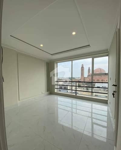 1 Bed Non Furnished Apartment Available For Rent