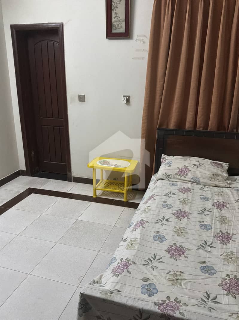 Room available for single male only (Read Ad Carefully) Room available for single male only (Read Ad Carefully)
