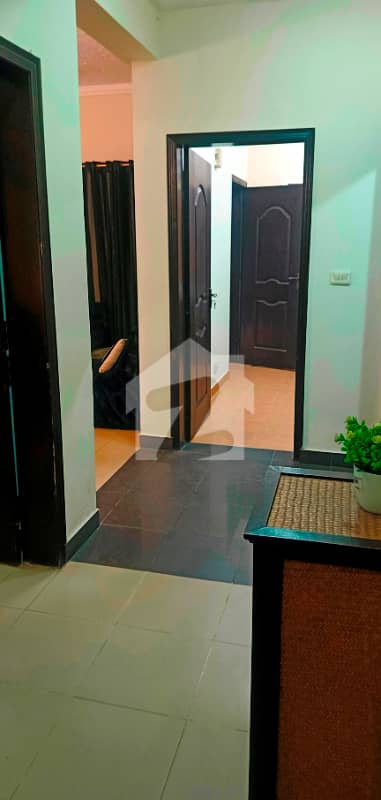 Unfurnished 2 Bed Apartment Avail for Rent