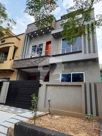 25x40 brand New House Available for Sale in G-13
