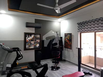 17 MARLA 5 BEDROOM HOUSE AVAILABLE FOR SALE WITH 25KVA SOLAR INSTALLED