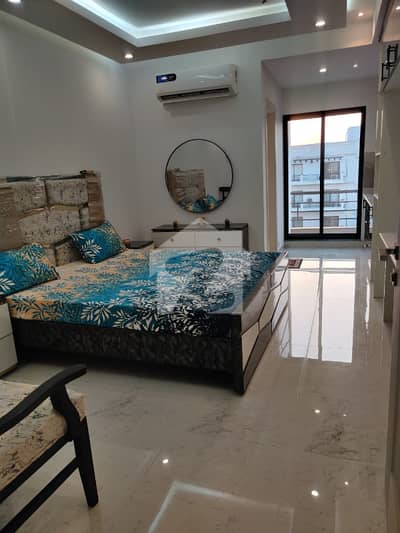 Hot Location! Fully Furnished 1 Bed Studio Apartment Available In The Spring Homes