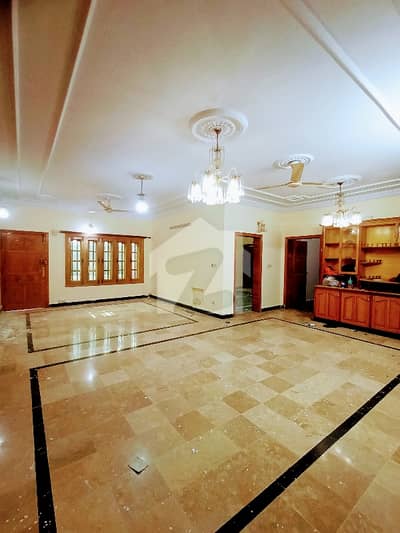 1-KANAL GROUND PORTION FOR RENT IN I-8, ISLAMABAD!