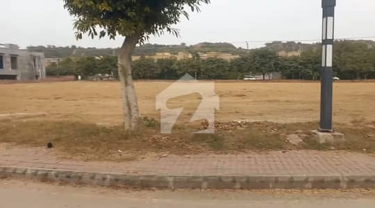 4 KANAL CORNER BOULEVARD PLOT FOR SALE BAHRIATOWN PHASE 8 RAWALPINDI
