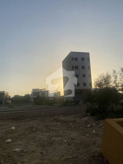 Tariq comm parking facing plot for sale Tariq comm parking facing plot for sale