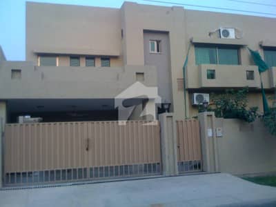 Elegant 10 Marla Home for Rent in Askari 11, Lahore
