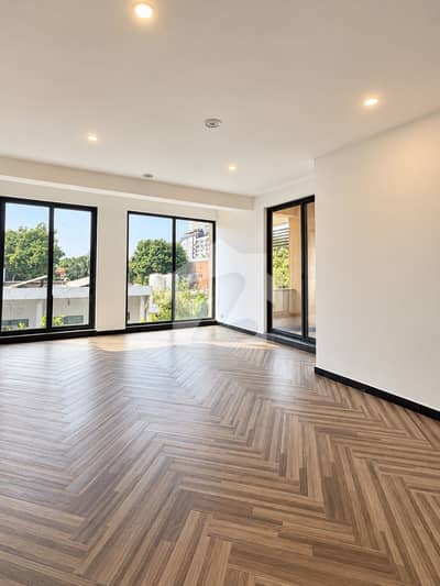 2 Bed Apartment For Rent With Gym Pool And Cinema