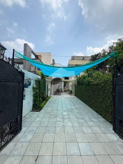 Fully Luxury Furnished Upper Portion For Rent in F6/1 Islamabad