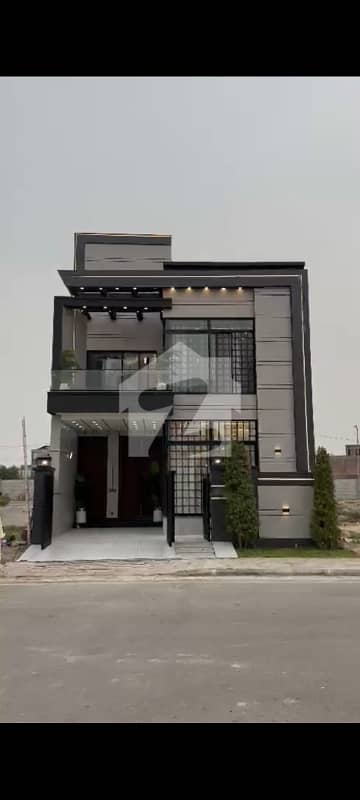 بحریہ ٹاؤن جناح بلاک بحریہ ٹاؤن سیکٹر ای,بحریہ ٹاؤن,لاہور میں 3 کمروں کا 5 مرلہ مکان 2.3 کروڑ میں برائے فروخت۔ بحریہ ٹاؤن جناح بلاک بحریہ ٹاؤن سیکٹر ای,بحریہ ٹاؤن,لاہور میں 3 کمروں کا 5 مرلہ مکان 2.3 کروڑ میں برائے فروخت۔
