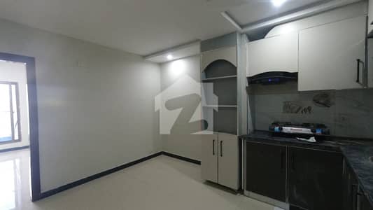 In MPCHS - Multi Gardens Of Islamabad, A 800 Square Feet Flat Is Available