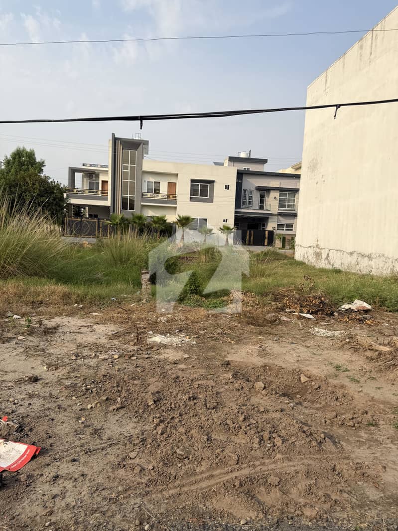 5 Marla Ideal Location Plot 5 Marla Ideal Location Plot