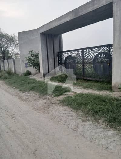 بیدیاں روڈ لاہور میں 20 کنال Studio فارم ہاؤس 6.9 کروڑ میں برائے فروخت۔ بیدیاں روڈ لاہور میں 20 کنال Studio فارم ہاؤس 6.9 کروڑ میں برائے فروخت۔