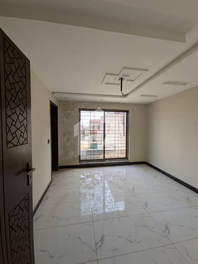 5 Marla Beautiful House For Sale Central Park Housing Scheme Lahore