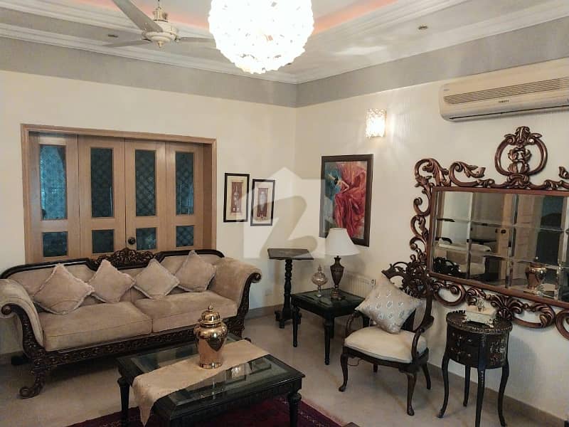 F-10/ House Is Available For Sale F-10/ House Is Available For Sale
