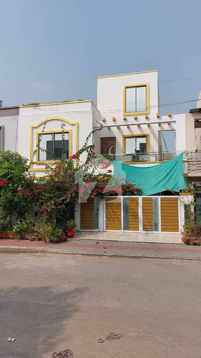 10 Marla House Available For Sale In Overseas B Bahria Town Lahore 10 Marla House Available For Sale In Overseas B Bahria Town Lahore