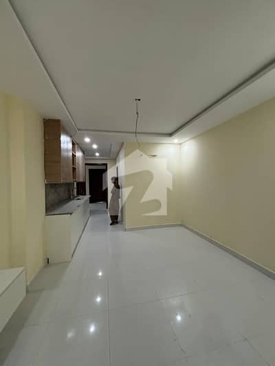 ٹاپ سٹی 1 اسلام آباد میں 1 کمرے کا 2 مرلہ فلیٹ 82.0 لاکھ میں برائے فروخت۔ ٹاپ سٹی 1 اسلام آباد میں 1 کمرے کا 2 مرلہ فلیٹ 82.0 لاکھ میں برائے فروخت۔