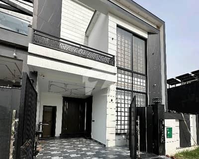 Centrally Located House For sale In Golf View Residencia - Phase 1 Available