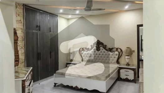 بحریہ ٹاؤن سیکٹر ای بحریہ ٹاؤن,لاہور میں 3 کمروں کا 10 مرلہ بالائی پورشن 1.4 لاکھ میں کرایہ پر دستیاب ہے۔ بحریہ ٹاؤن سیکٹر ای بحریہ ٹاؤن,لاہور میں 3 کمروں کا 10 مرلہ بالائی پورشن 1.4 لاکھ میں کرایہ پر دستیاب ہے۔