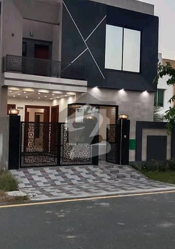 بحریہ ٹاؤن سیکٹرڈی بحریہ ٹاؤن,لاہور میں 3 کمروں کا 5 مرلہ مکان 90.0 ہزار میں کرایہ پر دستیاب ہے۔ بحریہ ٹاؤن سیکٹرڈی بحریہ ٹاؤن,لاہور میں 3 کمروں کا 5 مرلہ مکان 90.0 ہزار میں کرایہ پر دستیاب ہے۔