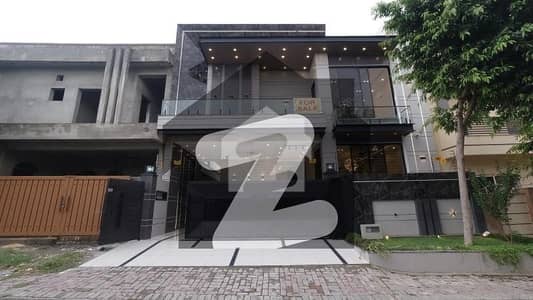 10 Marla House For Sale In Top City 1