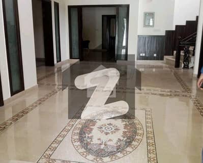 ایف ۔ 8/3 ایف ۔ 8,اسلام آباد میں 7 کمروں کا 2 کنال مکان 19.6 لاکھ میں کرایہ پر دستیاب ہے۔