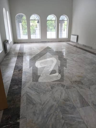 1200 Square Yards Upper Portion In Stunning F-6 Is Available For Rent