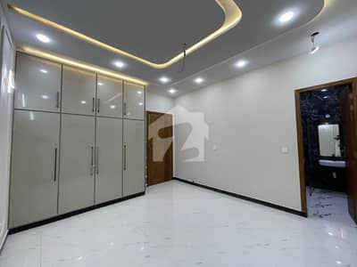 Ideal Lower Portion In Lahore Available For Rs. 65000 Ideal Lower Portion In Lahore Available For Rs. 65000