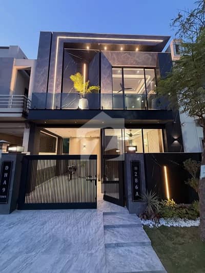 05 MARLA BRAND NEW MODERN DESIGN HOUSE FOR SALE
