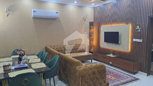10 Marla House For Sale In Valencia Twon