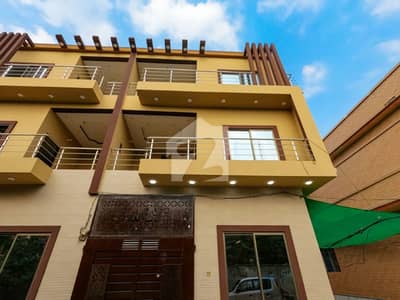 5 Marla House available for sale in Samanabad if you hurry 5 Marla House available for sale in Samanabad if you hurry