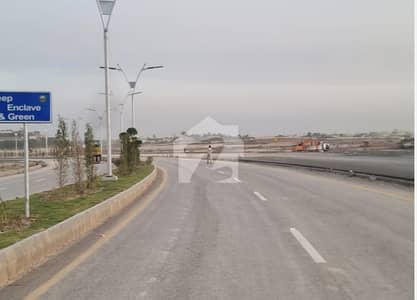 مارگلہ انکلیو مارگلہ ایونیو,اسلام آباد میں 10 مرلہ پلاٹ فائل 4.9 لاکھ میں برائے فروخت۔