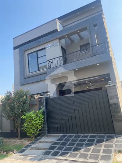 A Centrally Located House Is Available For sale In Lahore